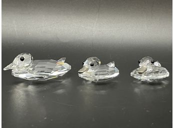 Swarovski Crystal Art- A Family Of Ducks (2).
