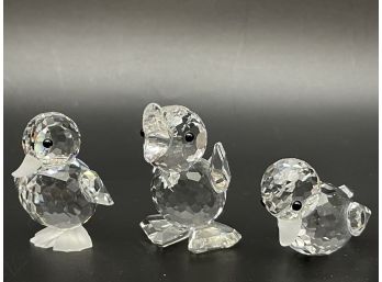 Swarovski Crystal Art- A Family Of Ducks (1).