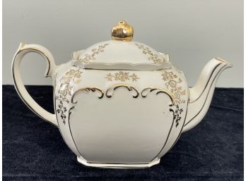 Exquisite Cubed Sadler English Floral Gilt Teapot