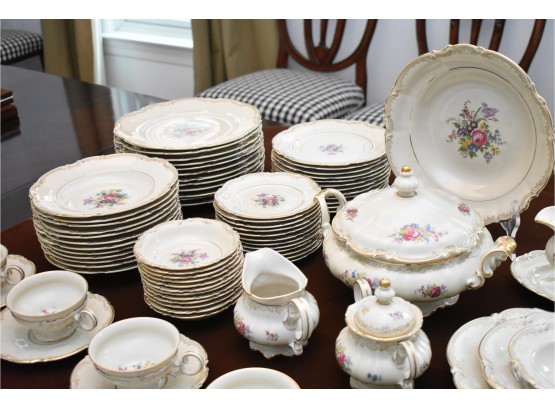 PERFECT & STUNNING! 94 PCS, The Stafford By Hutschenreuther Bavaria Germany Fine China Service For 12- Complete