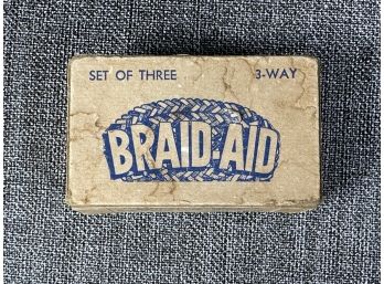 Vintage Braid Aid For Rugmaking
