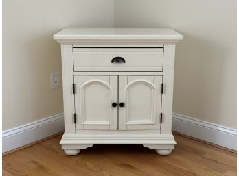 White Bedroom Suite: Nightstand