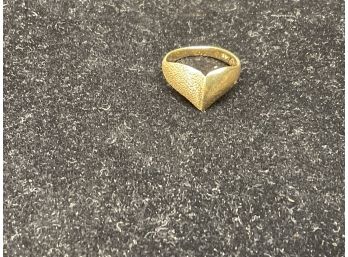 14k Gold Black Hills Gold Heart Ring