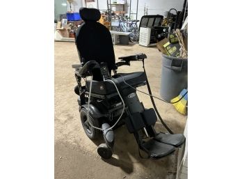Awesome Quickie QM-710 Power Wheelchair