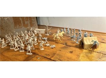 HUGE Soldier  War Scene Toy Set Up With Extras
