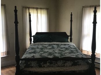 Nice 4 Poster Bed
