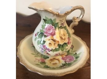 Beautiful  Vintage  Lefton Fine China Pitcher Jug And Underplate