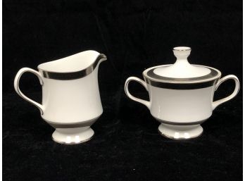 Set Of Sango Japan Fine China Cream And Sugar Serving Set