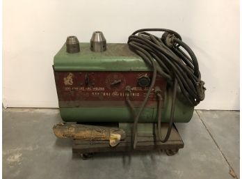 General Electric Arc Welder Comes With Welding Hood Not Pictured With Dark/clear Glass Flip Up