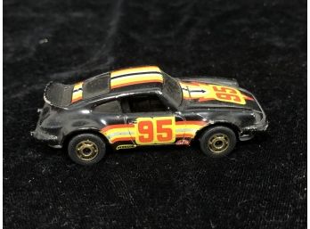 Mattel Inc Hot Wheels 1976 P911 Porsche