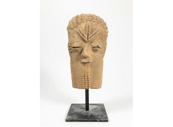 Bura Terra Cotta Portrait Bust (Niger, 7th-11th Century)