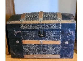 Vintage  Steamer Trunk Old Luggage Dome Top, Victorian, Alligator Tin,  Everything Is Original
