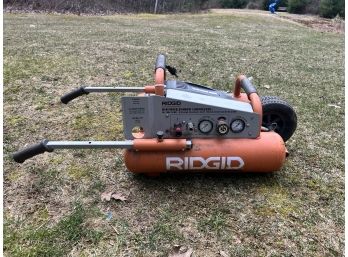 RIDGID Mini Wheelbarrow Compressor