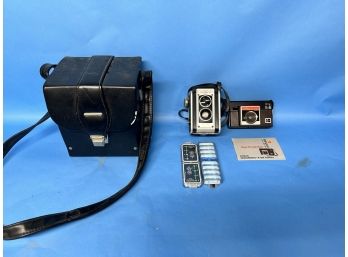 COOL Vintage Kodak Camaras With Case