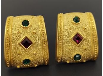 VINTAGE MONET MATTE GOLD W/ GREEN & RED RHINESTONES CLIP EARRINGS