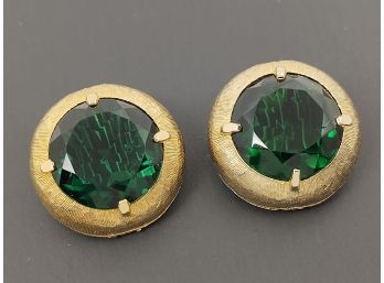 VINTAGE LARGE EMERALD GREEN GLASS CLIP ON EARRINGS