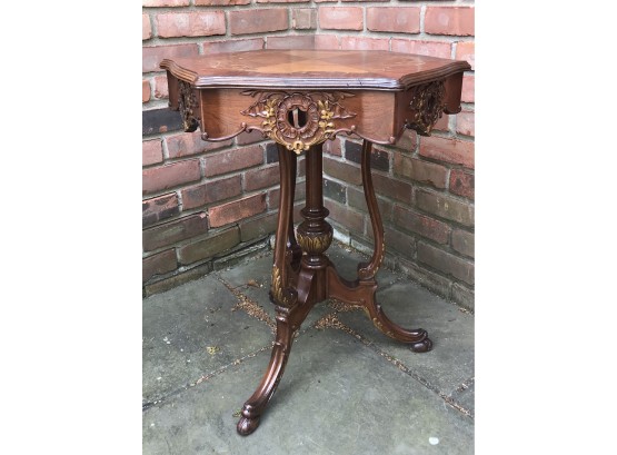 Pretty Inlaid Victorian Style Octagonal Tea Table