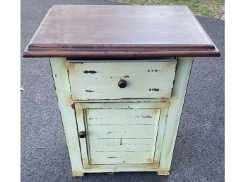 Cute Little One Door One Drawer Stand