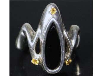 Sterling Silver Abstract Ladies Ring Having Black Onyx And Citrine Stones Size 6