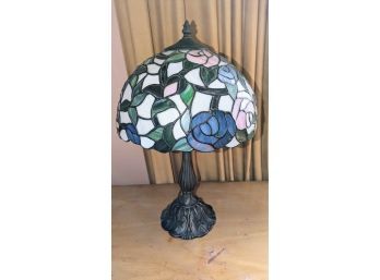 Beautiful Tiffany Style Leaded Stained Glass Lamp - 1 Of 2