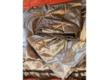 Sateen King Green Hue Comforter & 2 Pillow Sham Set