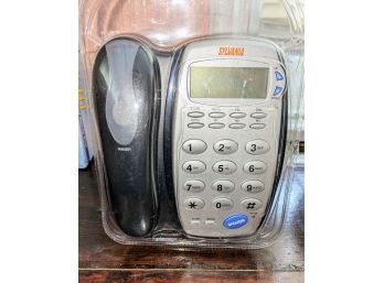 Sylvania Talking Caller ID Speaker Phone White  New STID991 Telephone Corded