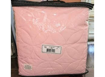 Pink Two Toned Reversible Light King Bed Cover