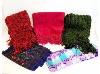 Great Selection Of  Women's Seasonal Scarves