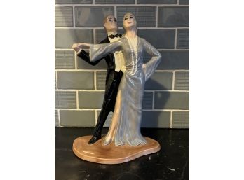 Porcelain Figurines:  Socialites Of The 1920s With Artists Mark 11'