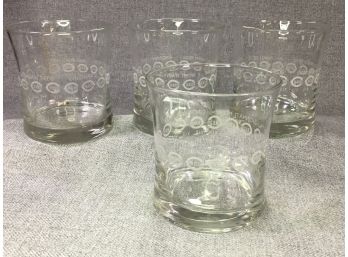 Fantastic Set Of 4 Rare CINCINNATI REDS - VIP / SKYBOX Rocks / Whiskey Glasses 1970s  1980s - GREAT GIFT !