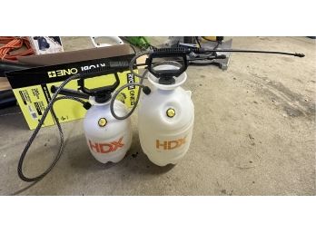 Two HDX Handled Pump Sprayers, 1Gallon-4 Liters, 2 Gallon-7.5 Liters.