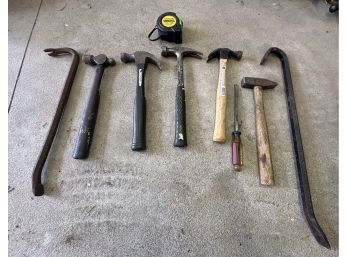 Assortment Lot Of 5 Hammers, 2 Crow Bars, A Screwdriver & A 25 Ft Measuring Tape