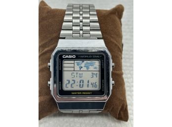 Men's CASIO World Time Digital Chronograph- Excellent Condition.