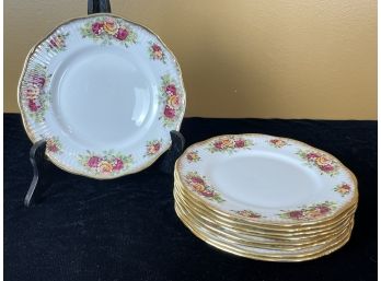 Elizabethan Fine Bone China Plate Set