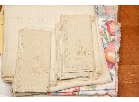 Group Vintage Table Linens