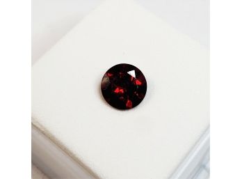 2.1  Carat............ 8mm Round Mozambique Garnet Loose Gemstone