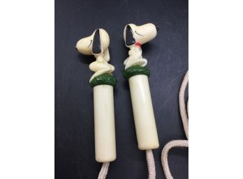 Vintage Peanuts Snoopy Jump Rope