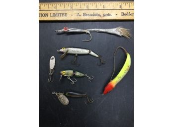 Vintage Fishing Lures Lot Of 6