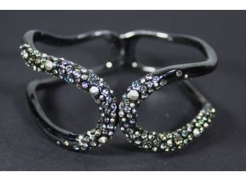 Fine Designer Black Tone Clamper Bracelet Having Rhinestones