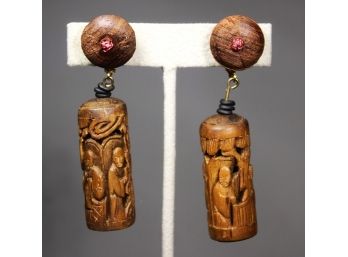 Vintage 1980s Carved Chinese Wood Les Bernard Clip Dangle Earrings