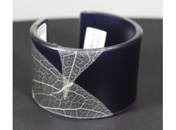 Canadian Blue/Purple Plastic Cuff Bracelet Having Leaf Design Original Tags