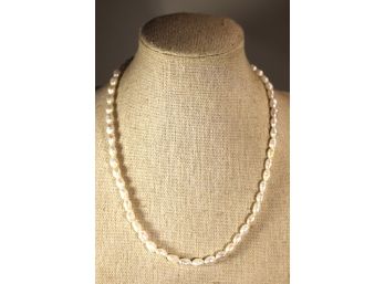 Fine Genuine Cultured Pearl Necklace Having Gold Tone Clasp 16' Long