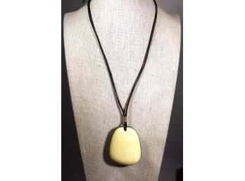 Excellent Signed Designer Bone And Ebony Necklace By P. Vigneron MCM