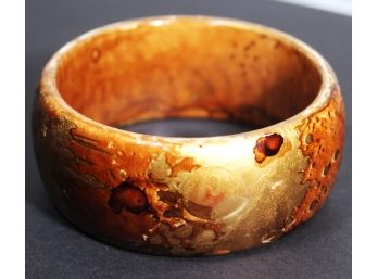 1980s Vintage Caramel And Gold Decorated Bangle Bracelet