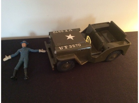 Vintage Toy Metal Army Jeep With Action Figure