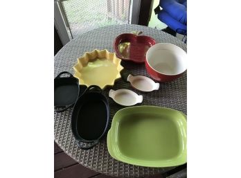 Nice Set Of Miscellaneous Baking Dishes