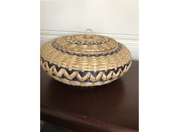 Passamaqu Tribe Sweet Grass Basket Signed By Maker