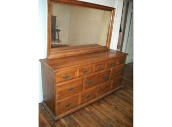 Traditional Low Rock Maple Chest W/Mirror - Quality Piece