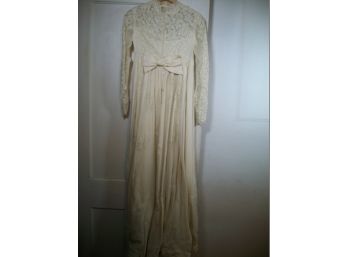 Exquisite 1930's/40's Wedding Dress - Simple And VERY Elegant   - Beautiful Piece
