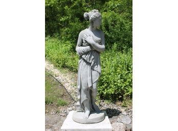 Greek Goddess Aphrodite Cement Statue - Stands 46' Tall